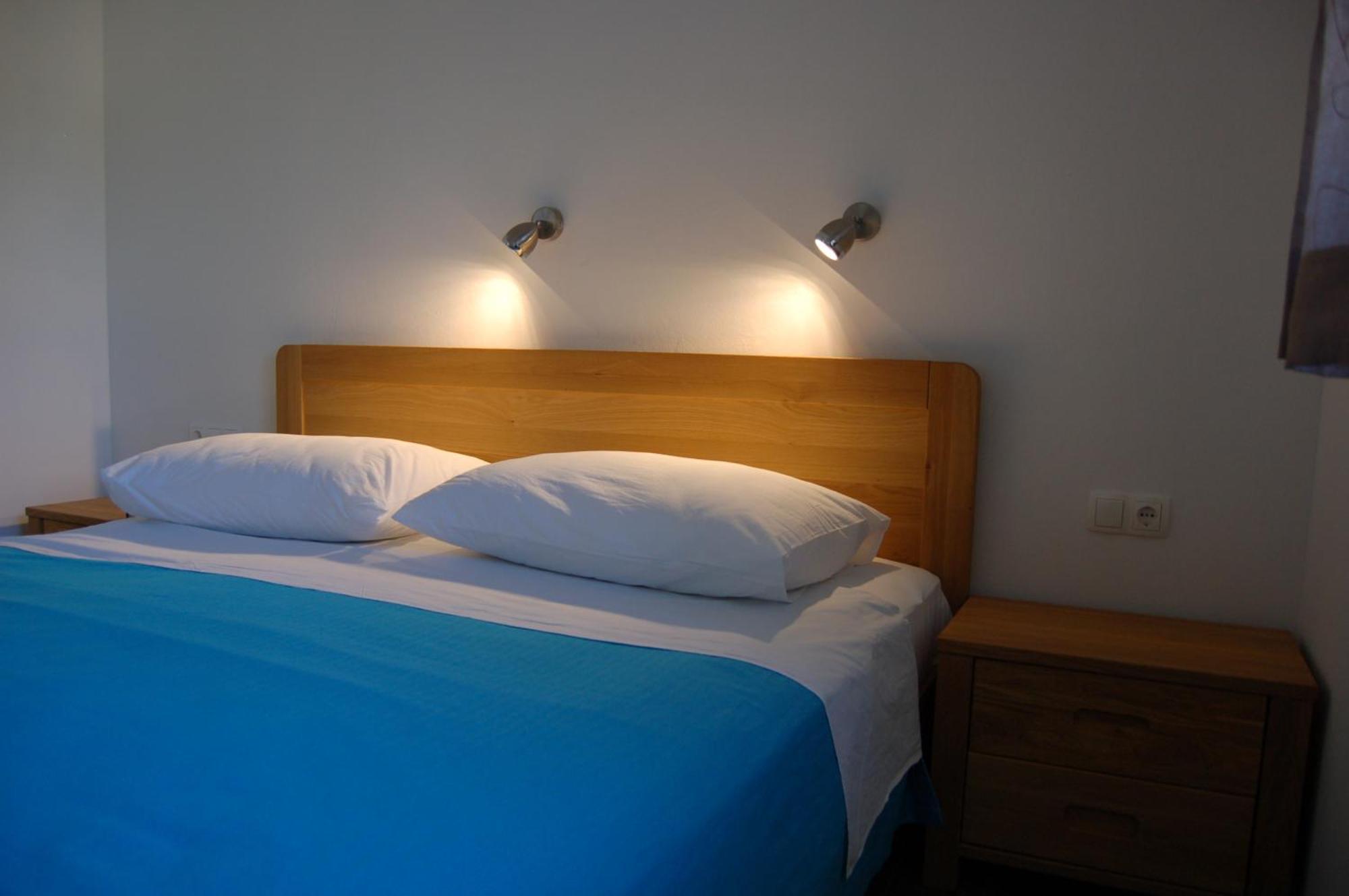 Gorgonia Suites in Verunić Esterno foto