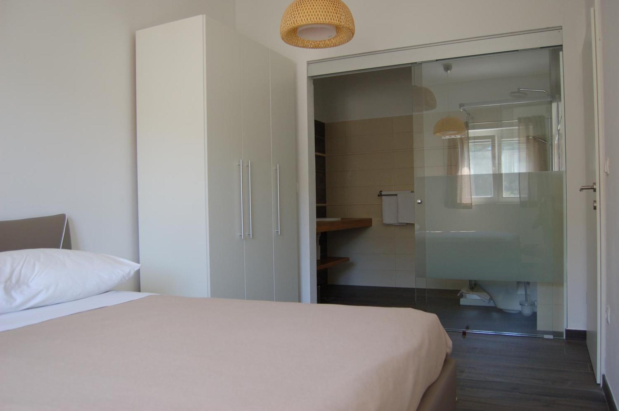 Gorgonia Suites in Verunić Camera foto