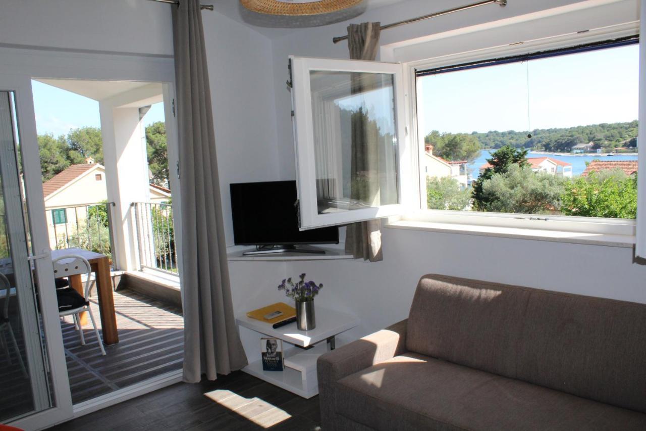 Gorgonia Suites in Verunić Camera foto